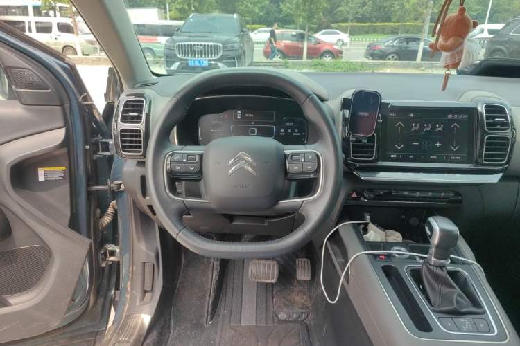 Used Citroen C5 AIRCROSS 2017 350THP Fashion Edition Steering Wheel