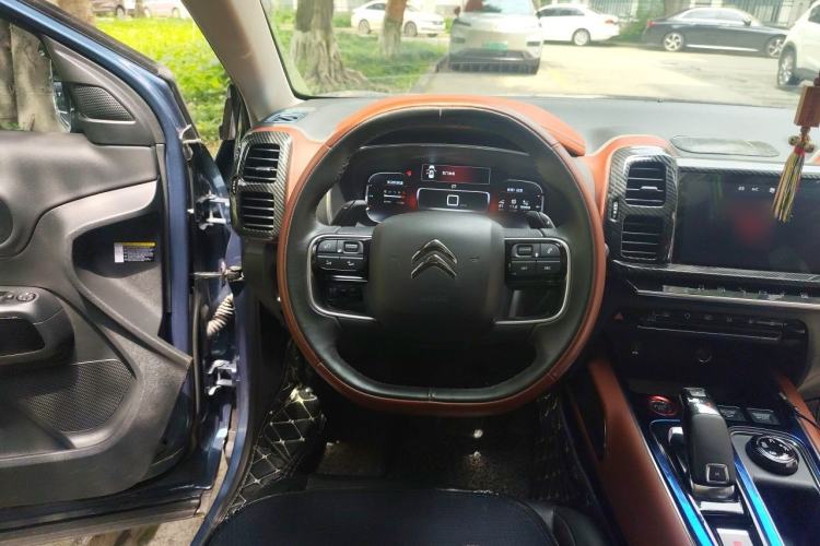 Used Citroen C5 AIRCROSS 2017 380THP Luxury Model Steering Wheel