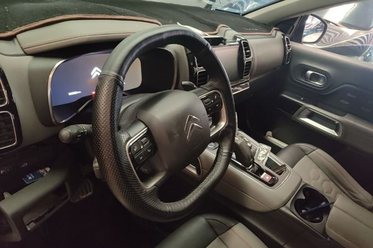 Used Citroen C5 AIRCROSS 2017 380THP Luxury Model Steering Wheel