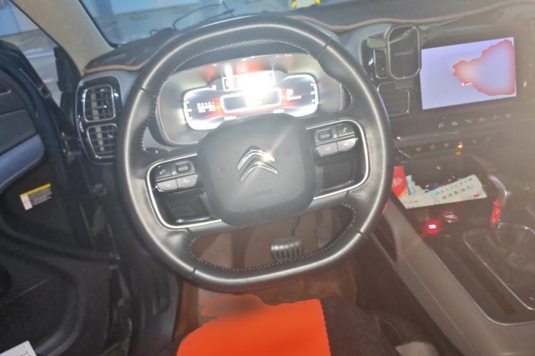 Used Citroen C5 AIRCROSS 2017 350THP Fashion Edition Steering Wheel