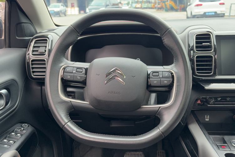 Used Citroen C5 AIRCROSS 2017 350THP Fashion Edition Steering Wheel