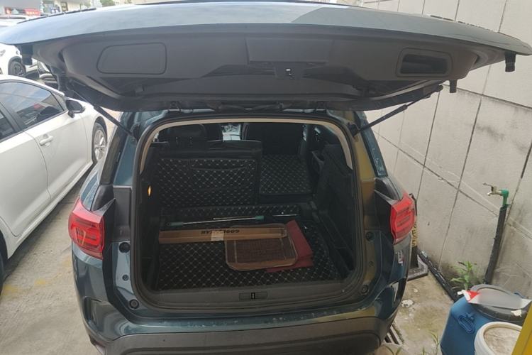 Used Citroen C5 AIRCROSS 2017 350THP Fashion Edition Trunk