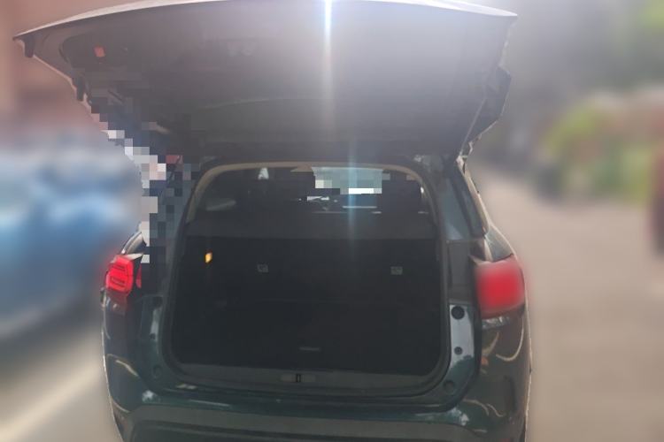 Used Citroen C5 AIRCROSS 2017 380THP Flagship Edition Trunk