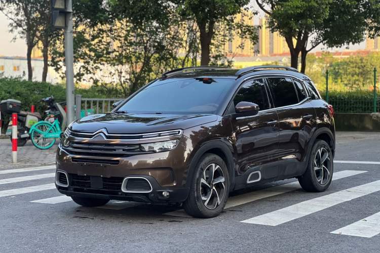 Ojetý Citroen C5 AIRCROSS 2017 380THP Luxury Model Guazi used car, China used car export, Used car for sale, Used cars, Cheapest cars for sale