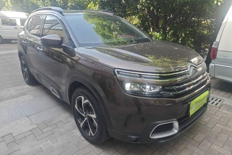 Used Citroen C5 AIRCROSS 2017 380THP Flagship Edition Front Right 45 Deg