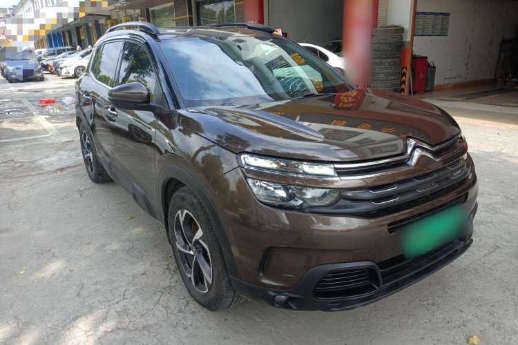Used Citroen C5 AIRCROSS 2017 380THP Fashion Edition Front Right 45 Deg