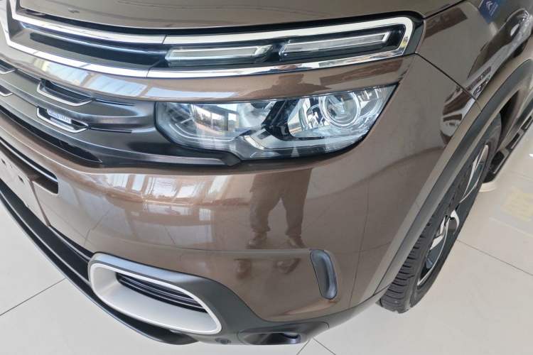 Used Citroen C5 AIRCROSS 2017 380THP Luxury Model Left Front Headlight