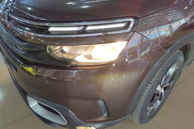 Used Citroen C5 AIRCROSS 2017 350THP Luxury Model Left Front Headlight