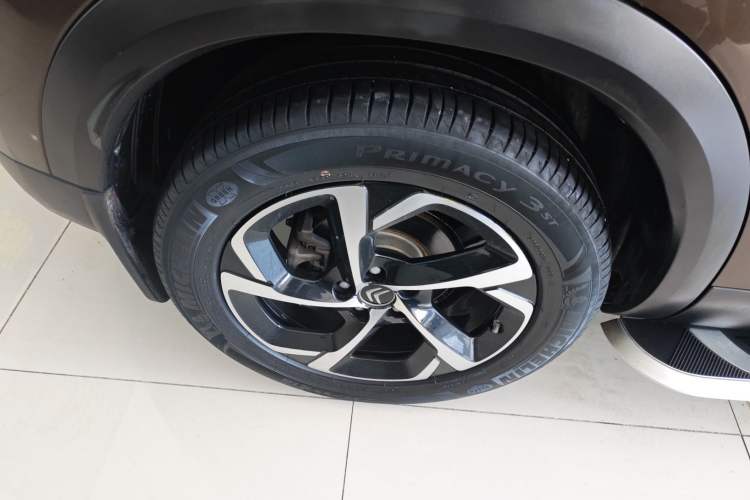 Used Citroen C5 AIRCROSS 2017 380THP Luxury Model Right Rear Wheel Hub