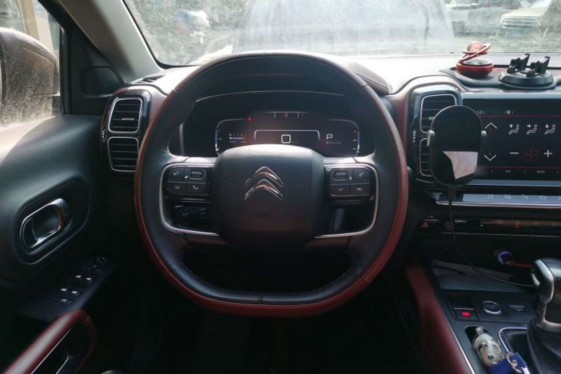 Used Citroen C5 AIRCROSS 2017 350THP Luxury Model Steering Wheel