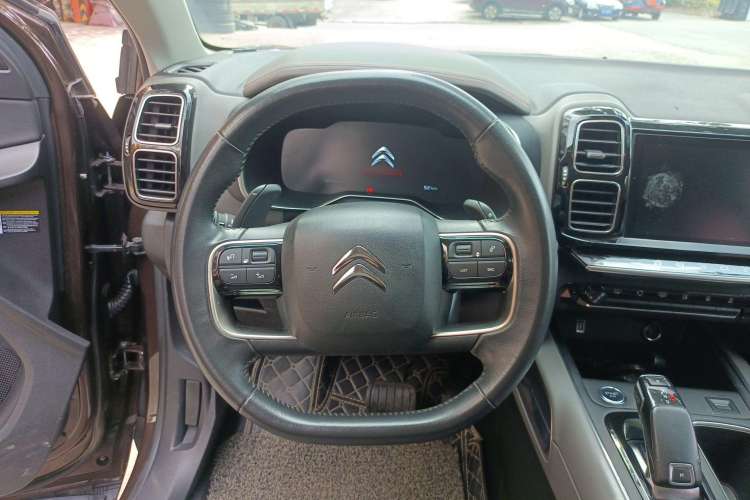 Used Citroen C5 AIRCROSS 2017 380THP Fashion Edition Steering Wheel