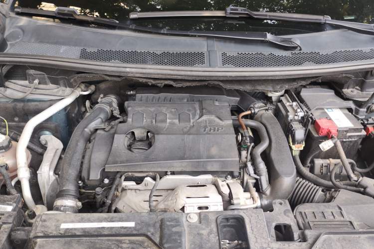 Used Citroen C5 AIRCROSS 2017 380THP Luxury Model Engine Bay