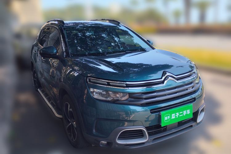 Used Citroen C5 AIRCROSS 2017 380THP Luxury Model Front Right 45 Deg