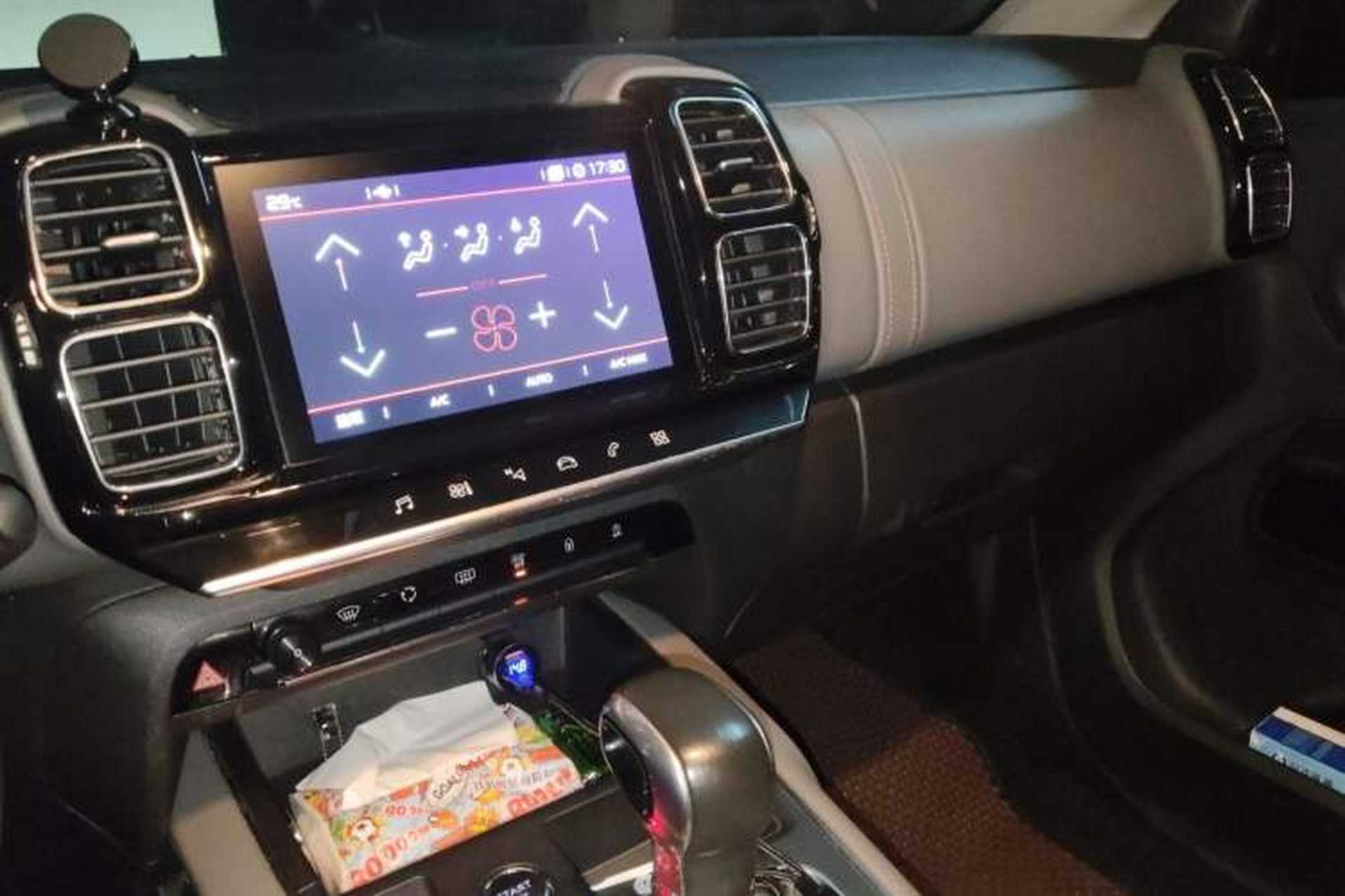 Used Citroen C5 AIRCROSS 2017 350THP Fashion Edition Audio And AC Panel