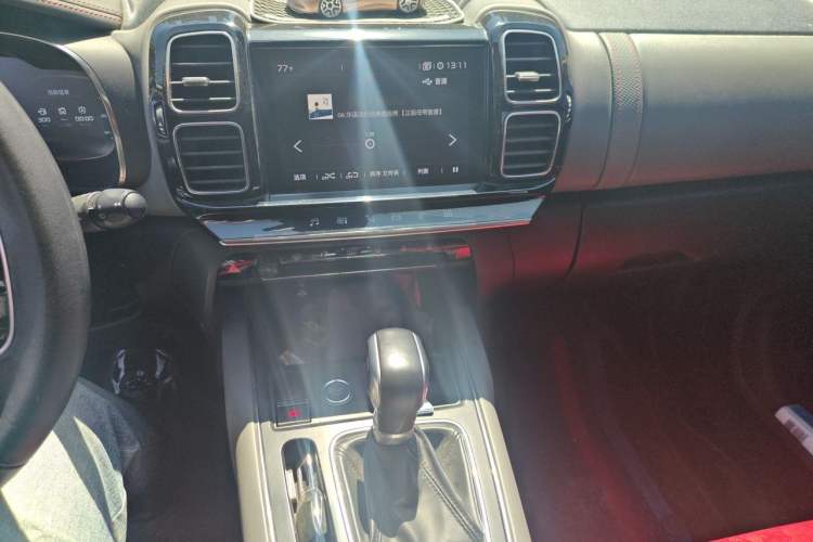 Used Citroen C5 AIRCROSS 2017 350THP Fashion Edition Audio And AC Panel