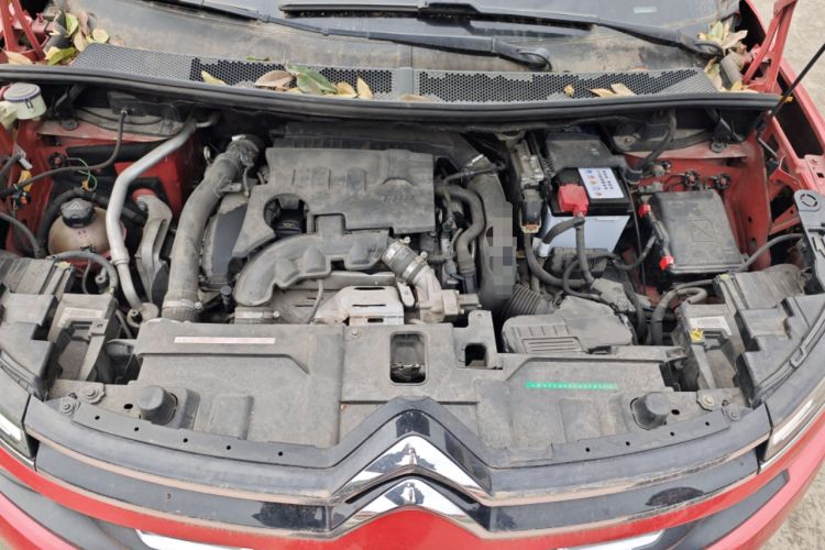 Used Citroen C5 AIRCROSS 2017 350THP Fashion Edition Engine Bay