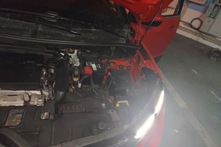 Used Citroen C5 AIRCROSS 2017 380THP Luxury Model Engine Bay Left