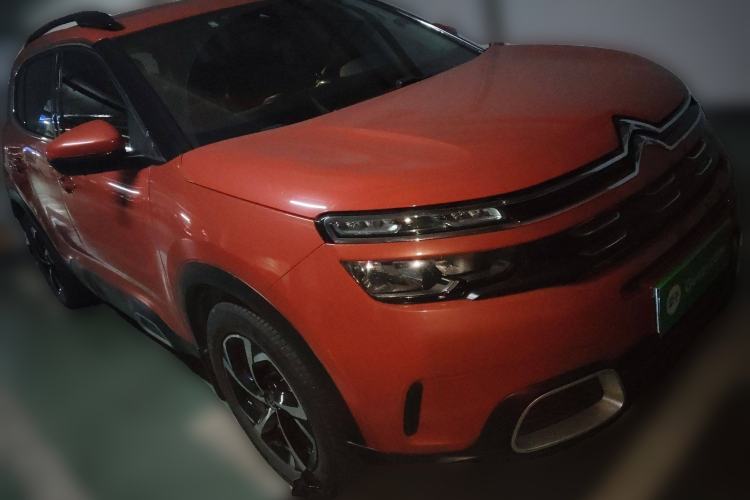 Used Citroen C5 AIRCROSS 2017 350THP Fashion Edition Front Right 45 Deg