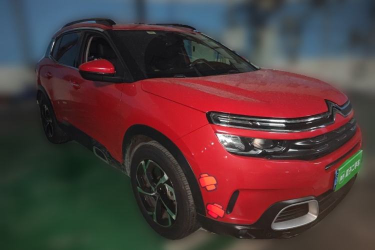 Used Citroen C5 AIRCROSS 2017 380THP Luxury Model Front Right 45 Deg