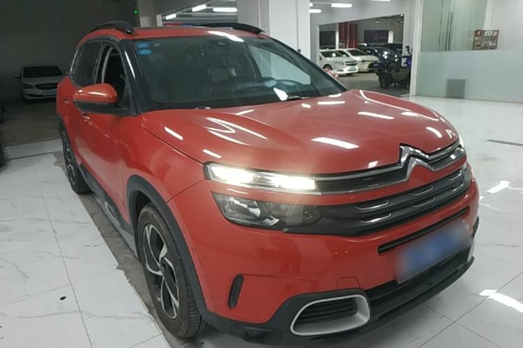 Used Citroen C5 AIRCROSS 2017 350THP Fashion Edition Front Right 45 Deg
