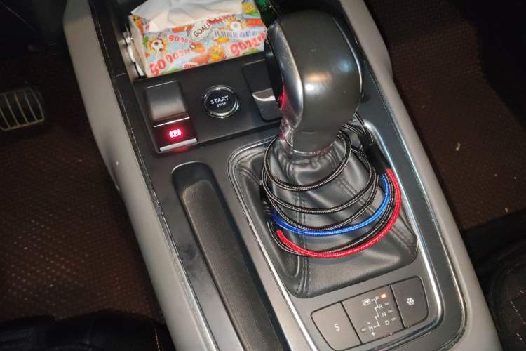 Used Citroen C5 AIRCROSS 2017 350THP Fashion Edition Gear Lever