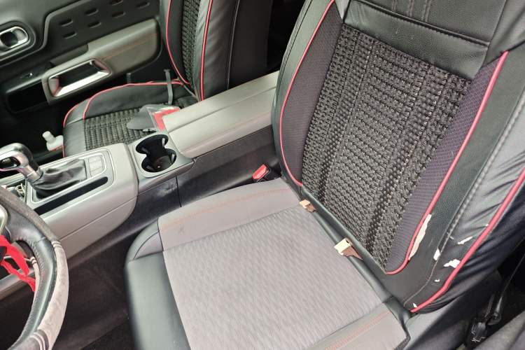 Used Citroen C5 AIRCROSS 2017 350THP Fashion Edition Left Front Seat