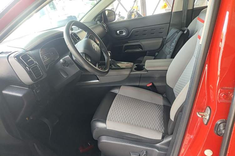 Used Citroen C5 AIRCROSS 2017 350THP Fashion Edition Left Front Seat
