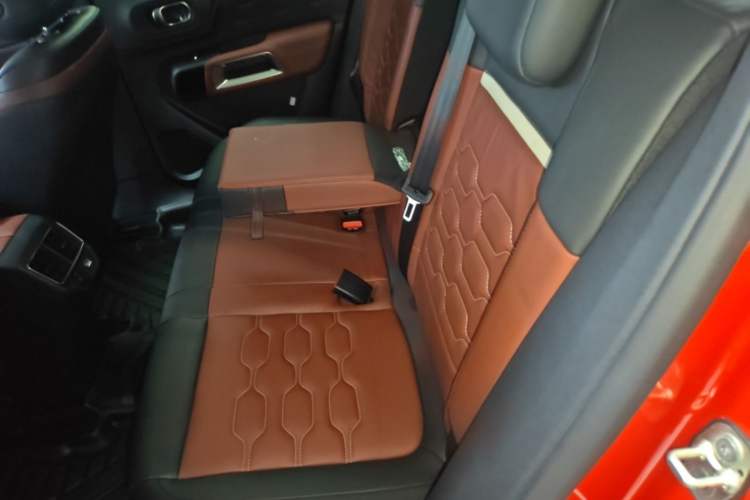Used Citroen C5 AIRCROSS 2017 380THP Luxury Model Left Rear Seat