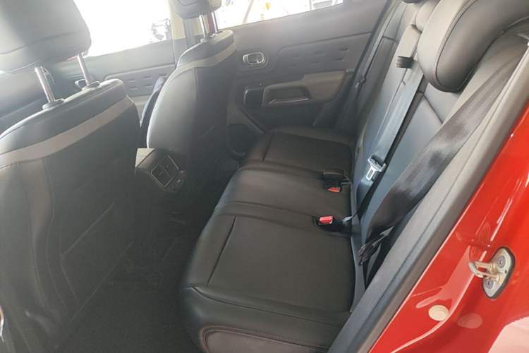 Used Citroen C5 AIRCROSS 2017 350THP Fashion Edition Left Rear Seat