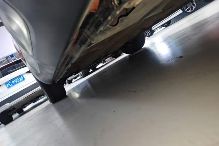 Used Citroen C5 AIRCROSS 2017 380THP Luxury Model Left Side Sill
