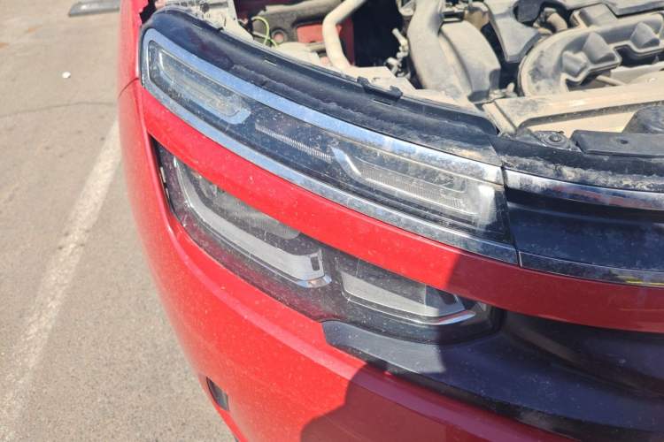 Used Citroen C5 AIRCROSS 2017 350THP Fashion Edition Right Front Headlight