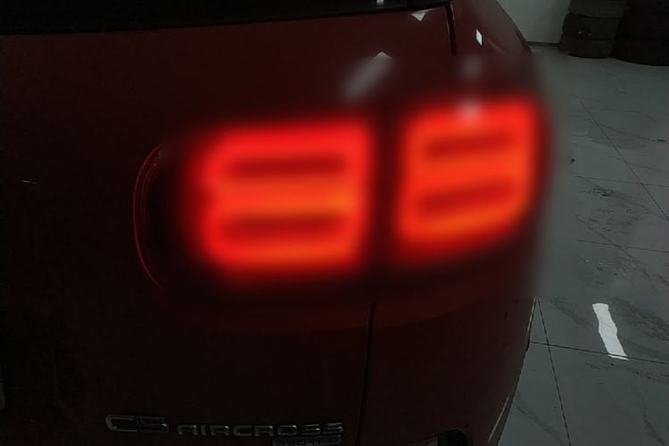Used Citroen C5 AIRCROSS 2017 350THP Fashion Edition Right Rear Taillight