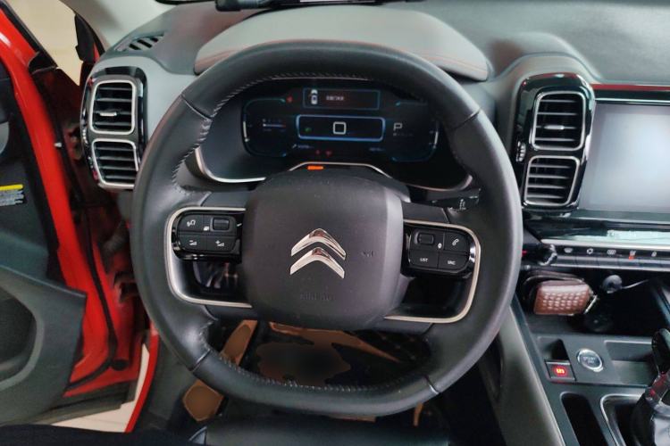 Used Citroen C5 AIRCROSS 2017 350THP Fashion Edition Steering Wheel