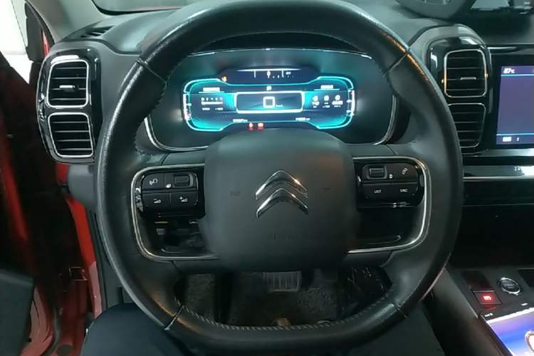 Used Citroen C5 AIRCROSS 2017 350THP Fashion Edition Steering Wheel