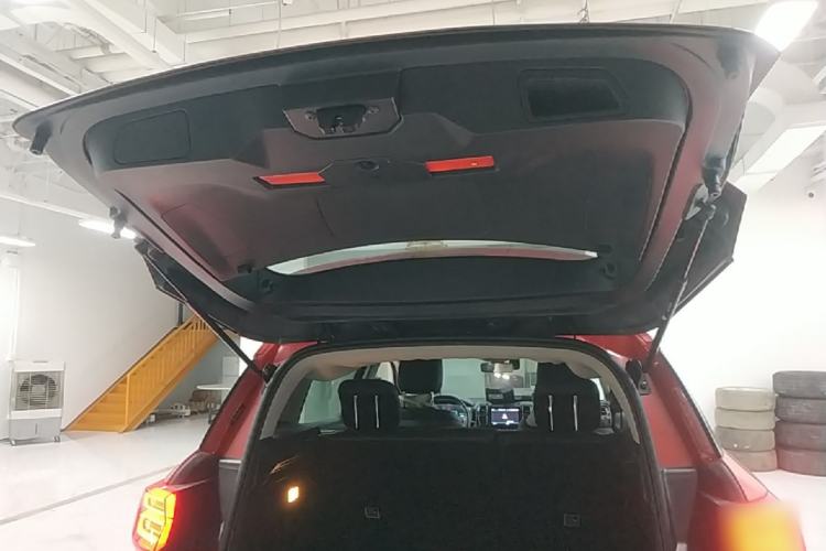 Used Citroen C5 AIRCROSS 2017 350THP Fashion Edition Trunk