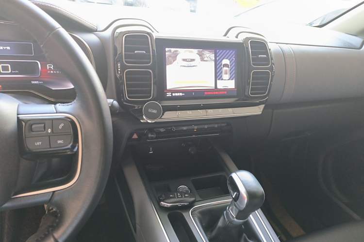 Used Citroen C5 AIRCROSS 2017 350THP Fashion Edition Audio And AC Panel