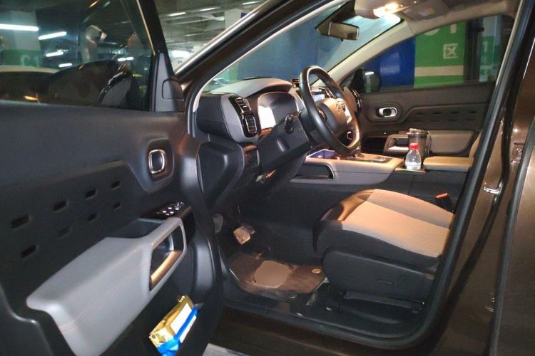 Used Citroen C5 AIRCROSS 2017 350THP Fashion Edition Driver Seat