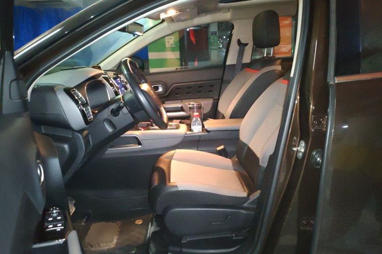 Used Citroen C5 AIRCROSS 2017 350THP Fashion Edition Left Front Seat
