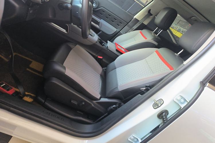 Used Citroen C5 AIRCROSS 2017 350THP Fashion Edition Left Front Seat