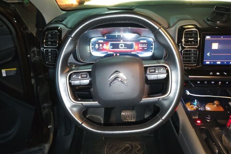 Used Citroen C5 AIRCROSS 2017 350THP Fashion Edition Steering Wheel