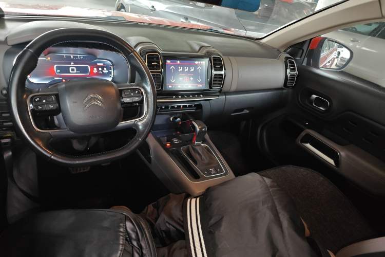 Used Citroen C5 AIRCROSS 2017 350THP Fashion Edition Audio And AC Panel