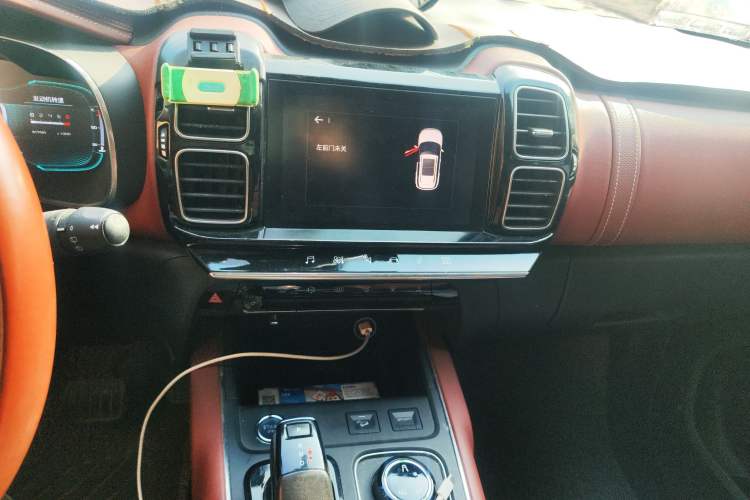 Used Citroen C5 AIRCROSS 2017 380THP Luxury Model Audio And AC Panel