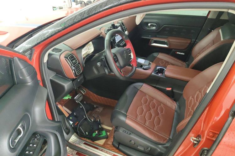 Used Citroen C5 AIRCROSS 2017 380THP Flagship Edition Driver Seat