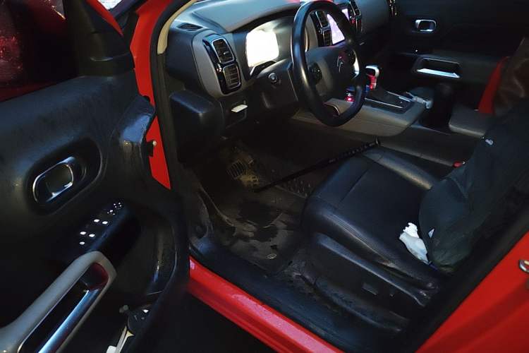 Used Citroen C5 AIRCROSS 2017 350THP Fashion Edition Driver Seat