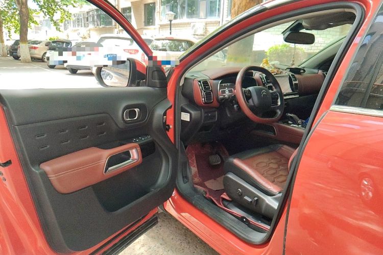 Used Citroen C5 AIRCROSS 2017 380THP Luxury Model Driver Seat