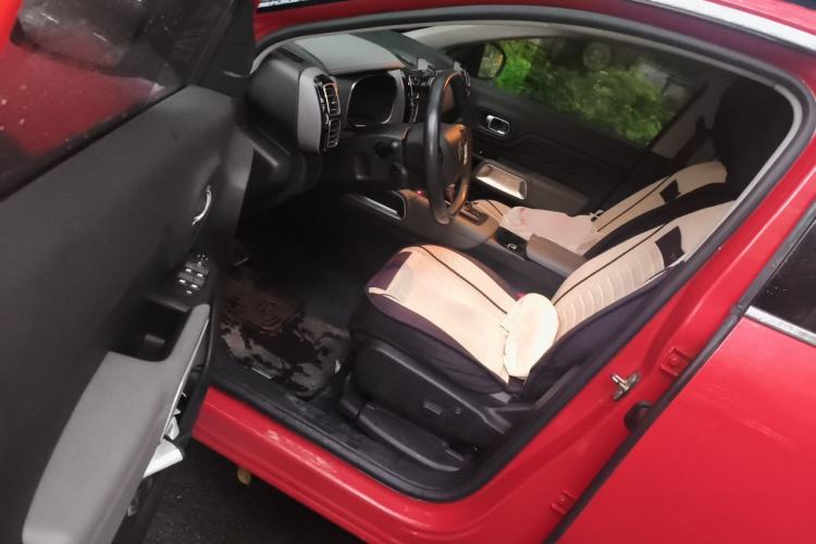 Used Citroen C5 AIRCROSS 2017 350THP Fashion Edition Driver Seat