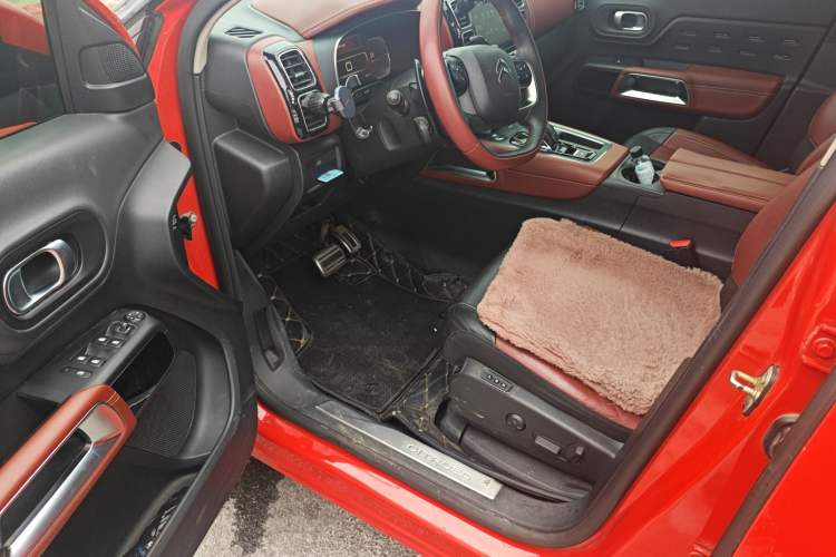 Used Citroen C5 AIRCROSS 2017 380THP Flagship Edition Driver Seat