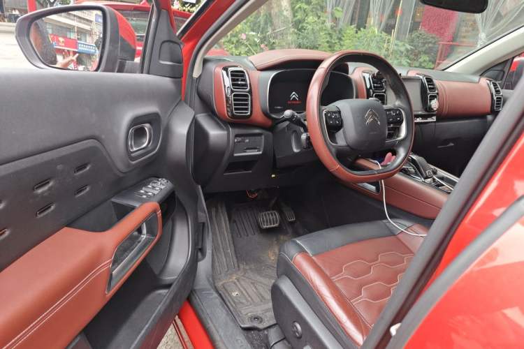 Used Citroen C5 AIRCROSS 2017 380THP Luxury Model Driver Seat