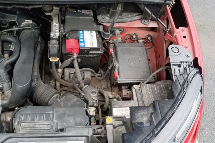 Used Citroen C5 AIRCROSS 2017 380THP Luxury Model Engine Bay Left