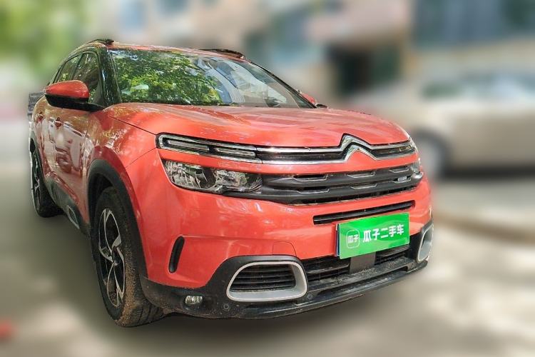 Used Citroen C5 AIRCROSS 2017 380THP Luxury Model Front Right 45 Deg